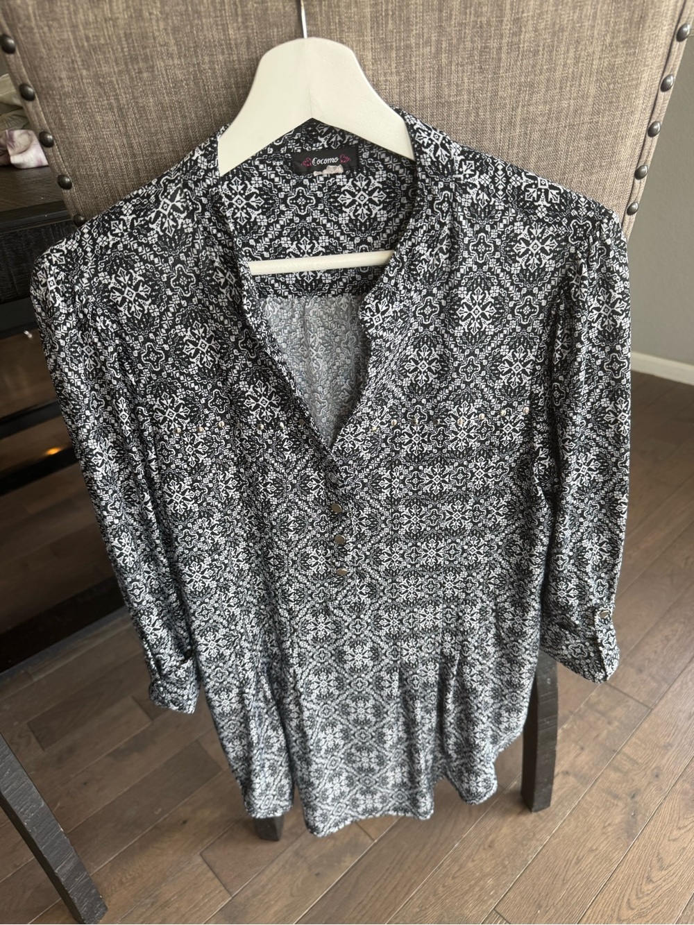 Cocomo Black & White Printed Women's Tunic Top